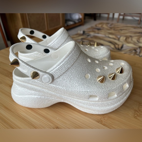 Crocs White Glitter Stud Bae Women’s 7 Studded Punk Crocs - Picture 2 of 12